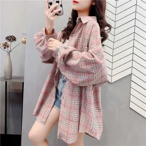 Women Blouses Plaid Turn-down Collar Female Autumn Long Sleeve Blouse Shirts Vintage Loose Street Lady Korean Oversize Top